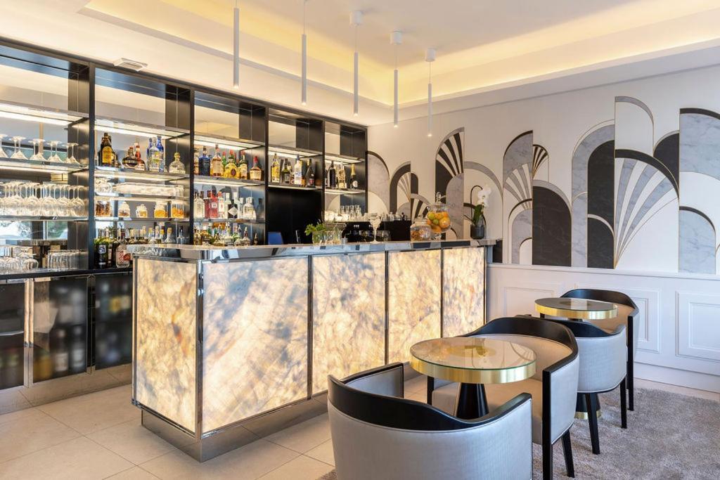 Eden Rose Grand Hotel BW Premier Collection Борм-ле-Мимоза Экстерьер фото